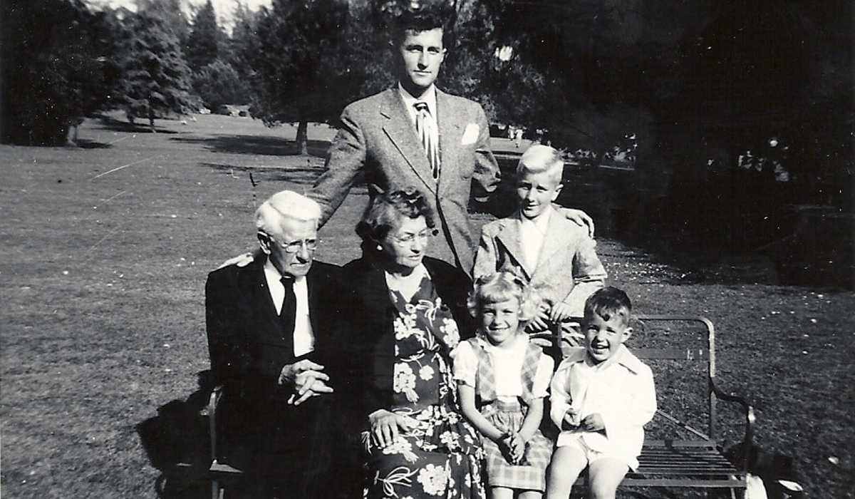 Dan's family